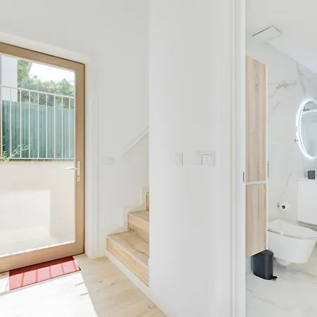 The Sunny Duplex At Boavista Flats