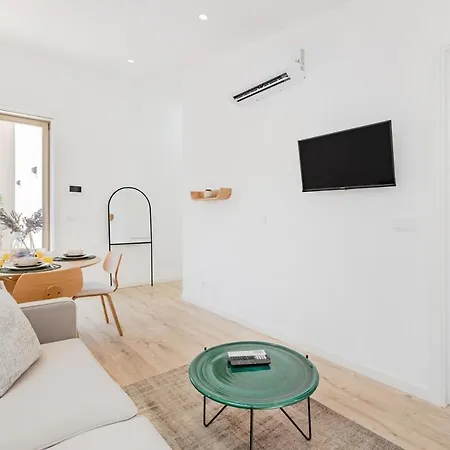公寓 The Sunny Duplex @ Boavista Flats *